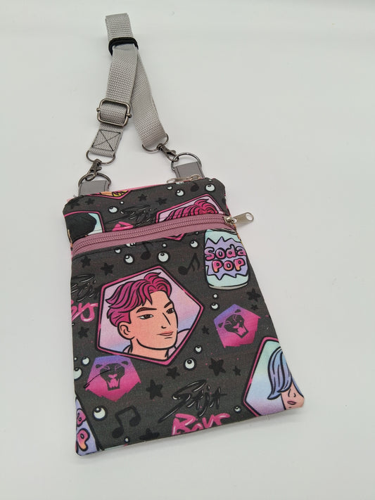 lion boys v. 2 Lobelia mini crossbody