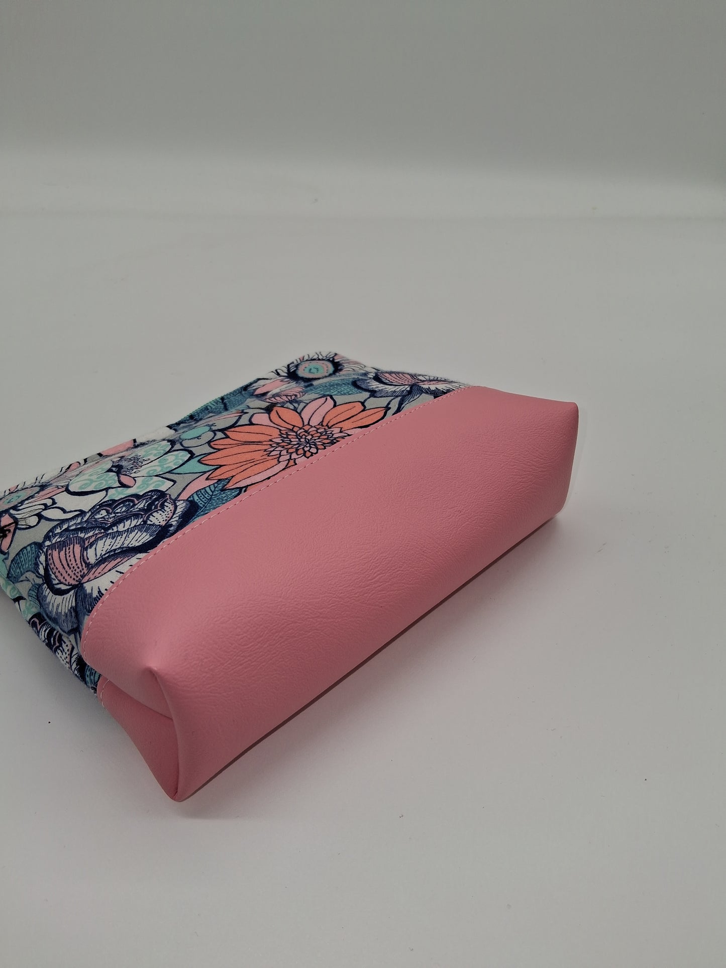 favourite florals v. 2 boxy pouch
