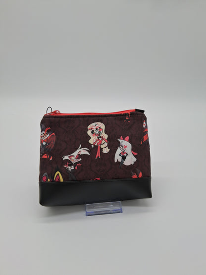hasbeen hostel v. 3 boxy pouch