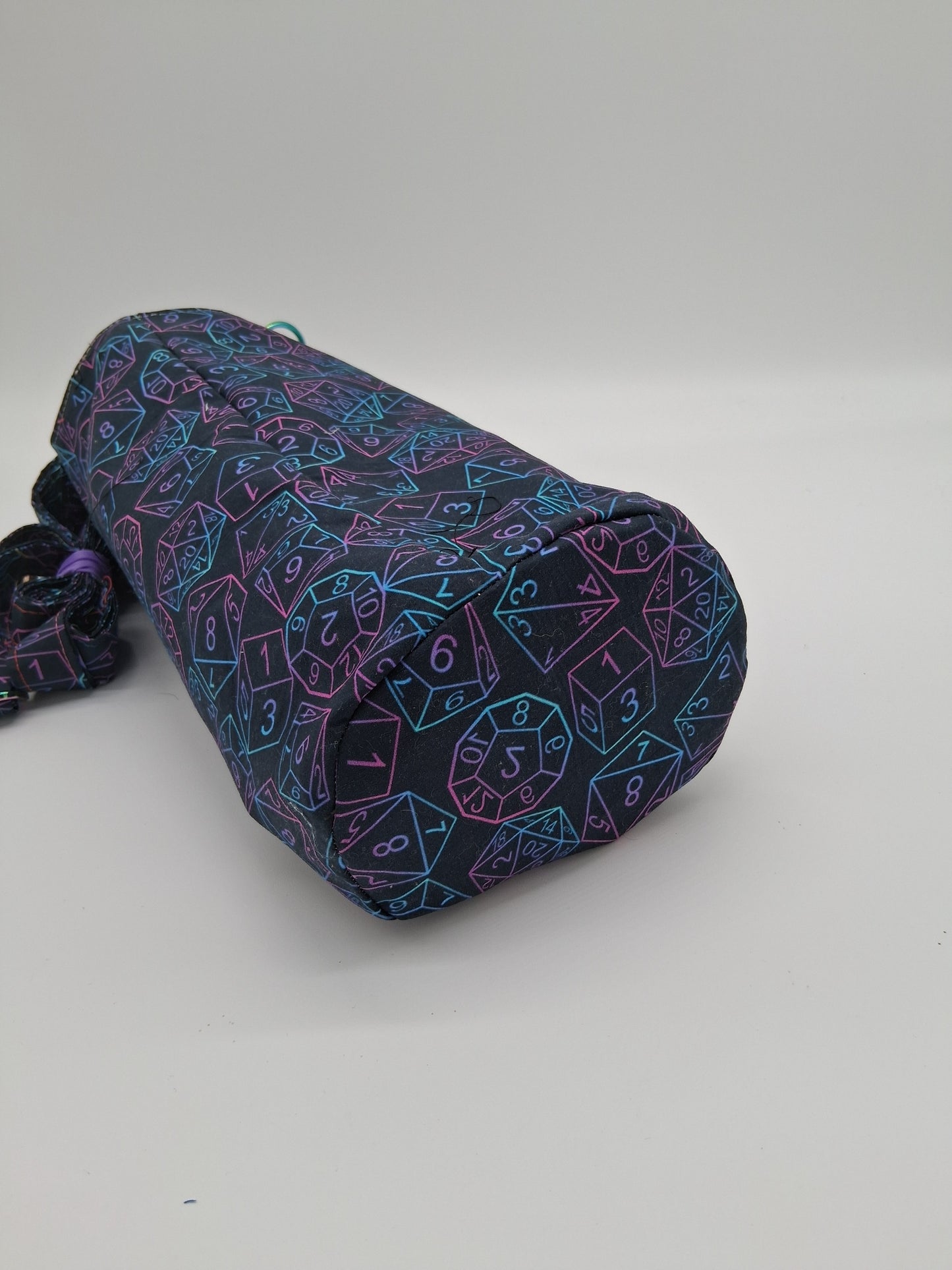 gradient dice v. 2 Hyacinth water bottle carrier