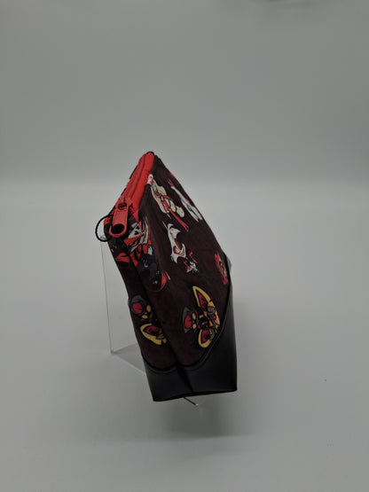 hasbeen hostel v. 2 boxy pouch