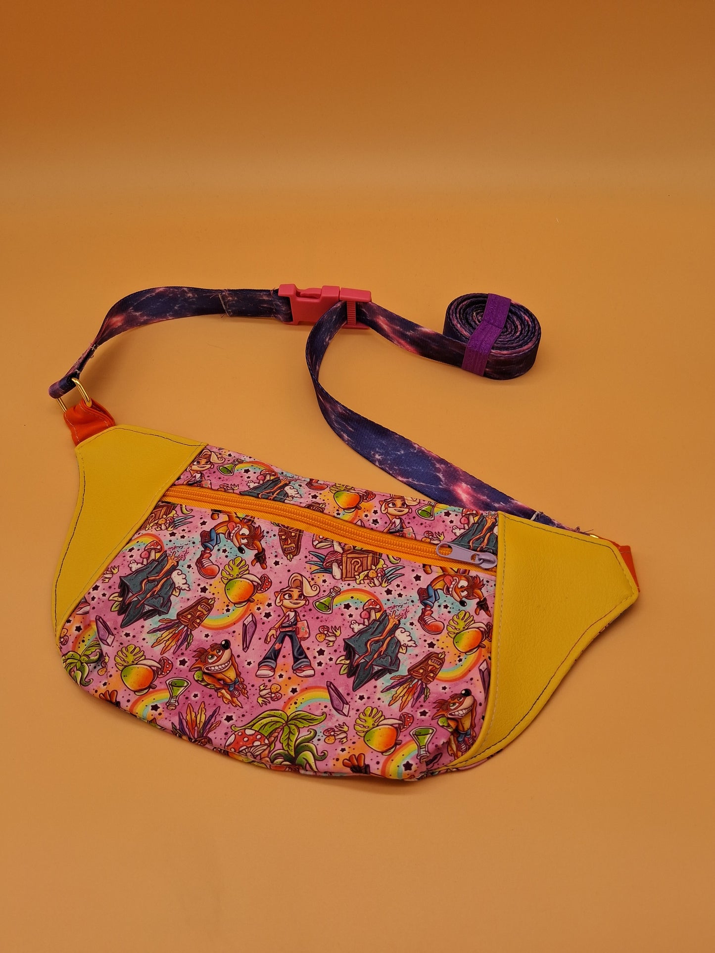 brash candiboot v. 1 Dandelion fanny pack