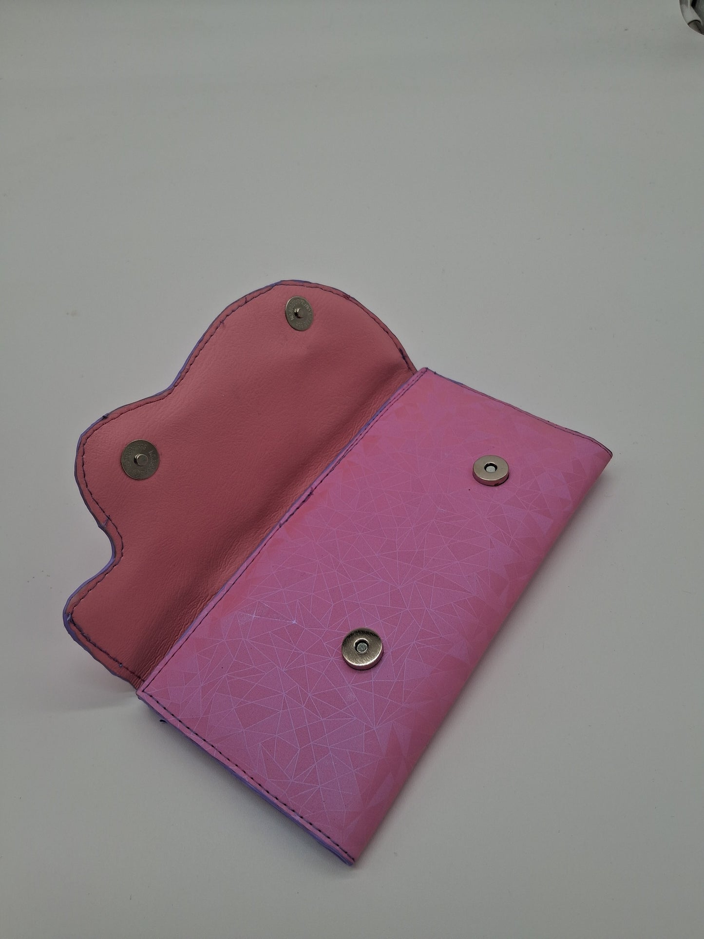 holopink v. 1 Hemlock wallet