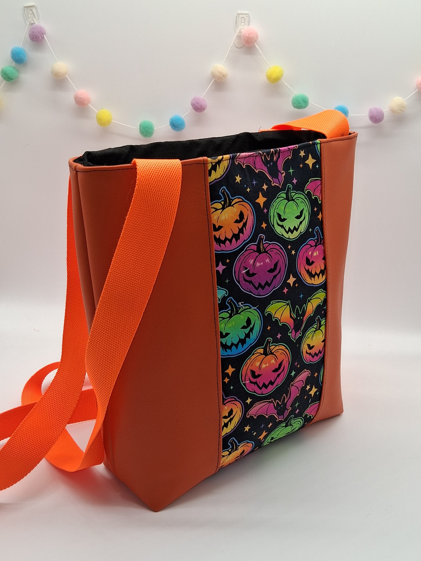 green meanies v. 3 large zippered tote