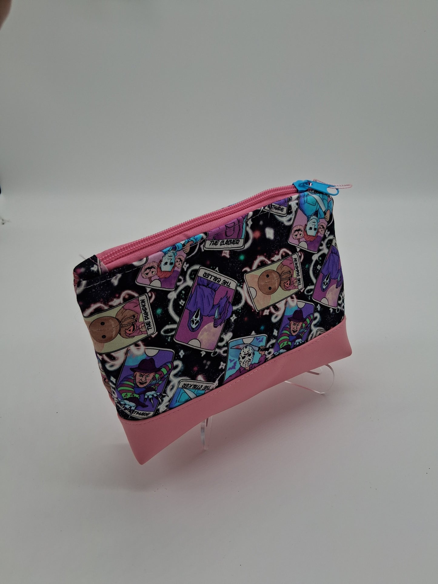 slasher tarot v. 10 boxy pouch