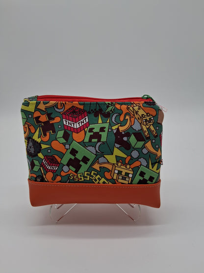 crafting chaos v. 2 boxy pouch
