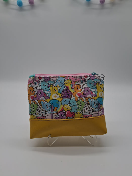 sharing desserts v. 4 boxy pouch