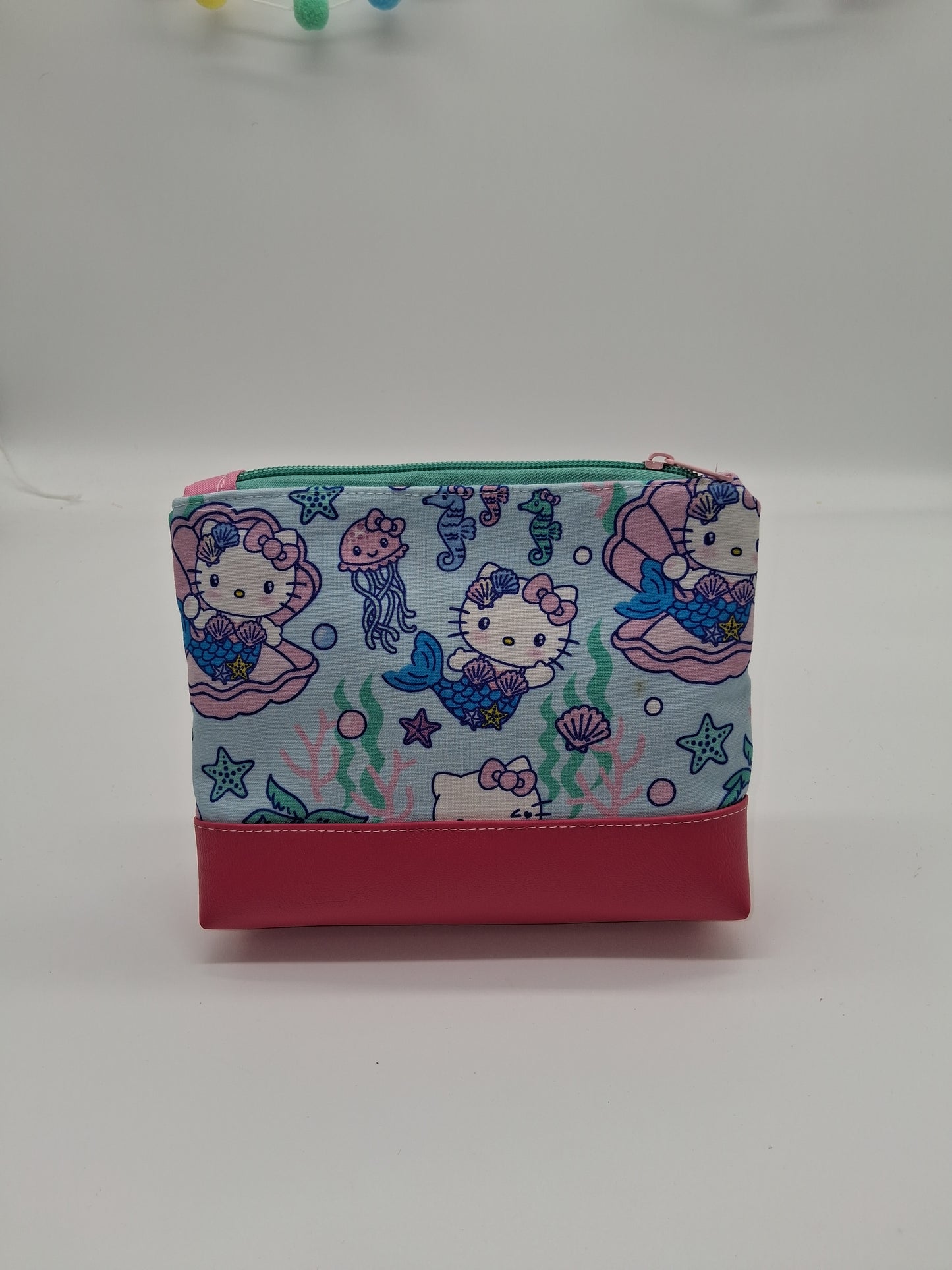 hello mermaid v. 6 boxy pouch