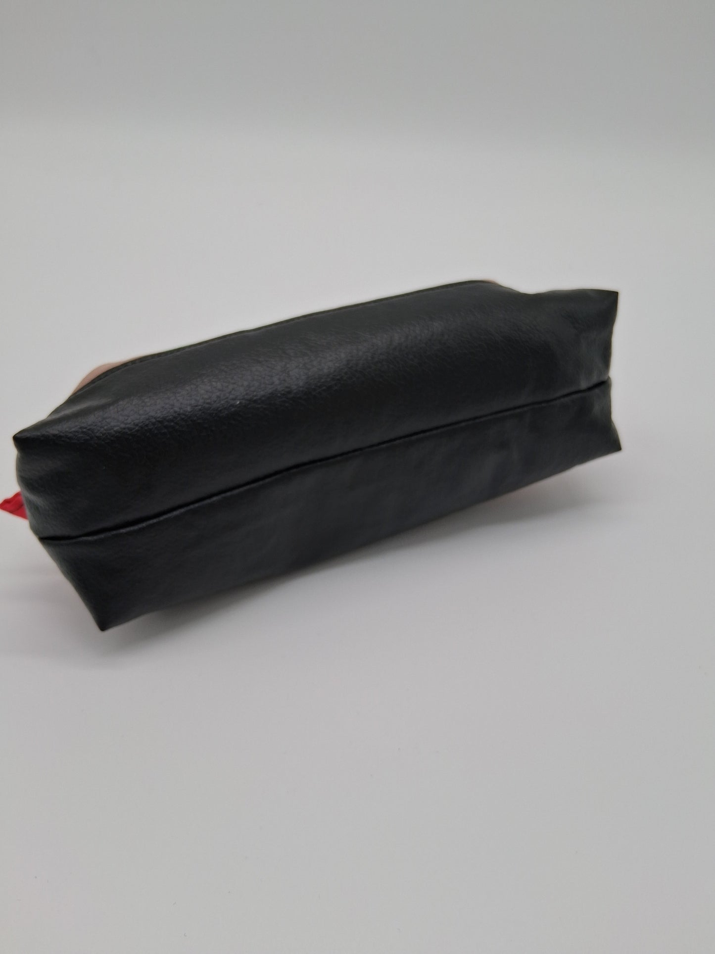 jump guy tattoo v. 1 boxy pencil case