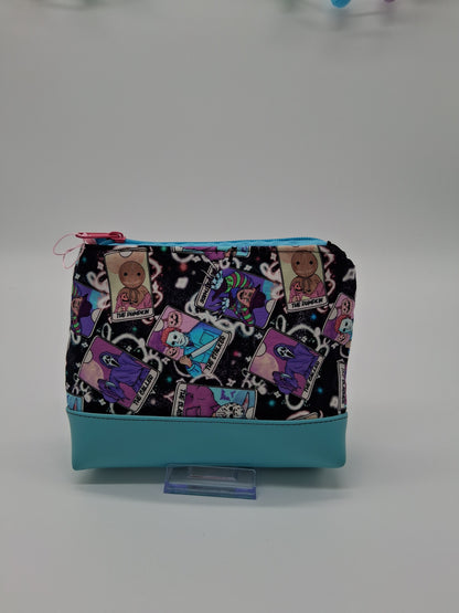 slasher tarot v. 9 boxy pouch