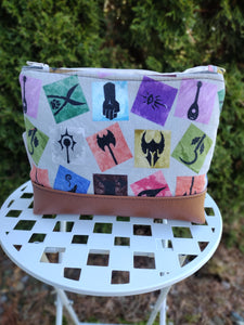 tabletop icons v. 1 boxy pouch