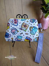 Load image into Gallery viewer, magical mugs v.2 quilted pouch