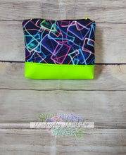 Load image into Gallery viewer, beakers boxy pouch